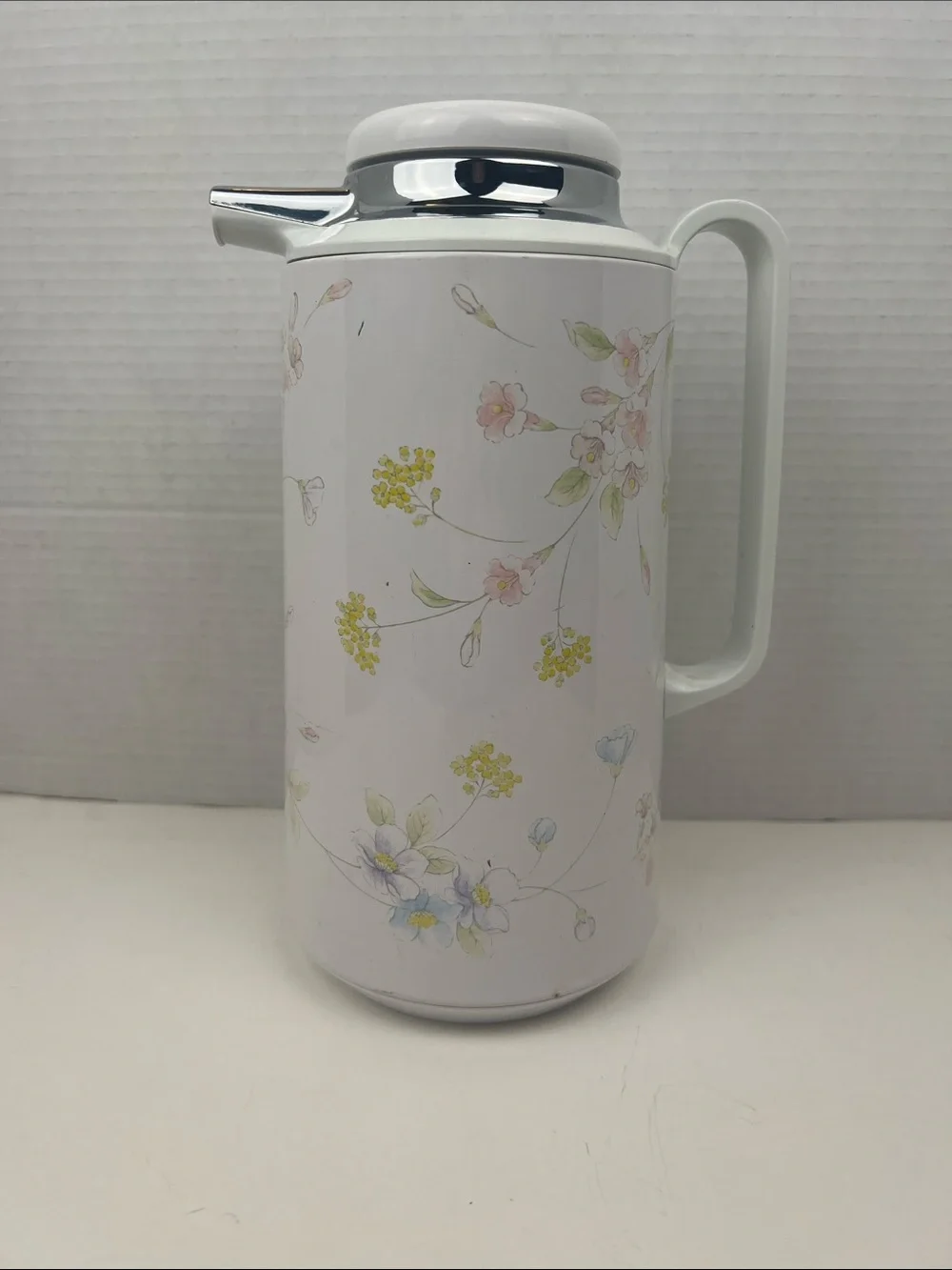 Vintage Crown Corning Thermique Coffee Carafe White 1 Qt Thermos Made in Japan